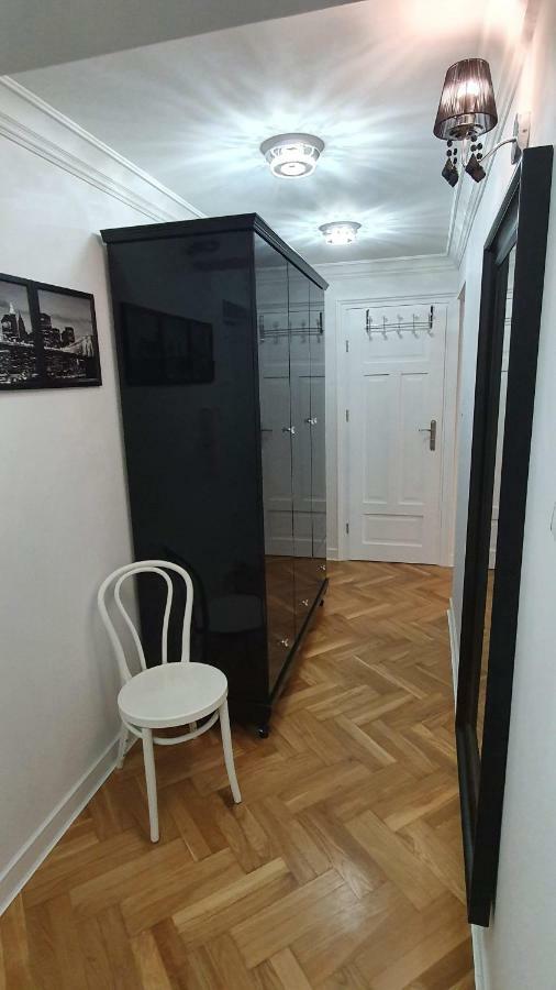 Apartament Twarda Apartment วอร์ซอ ภายนอก รูปภาพ